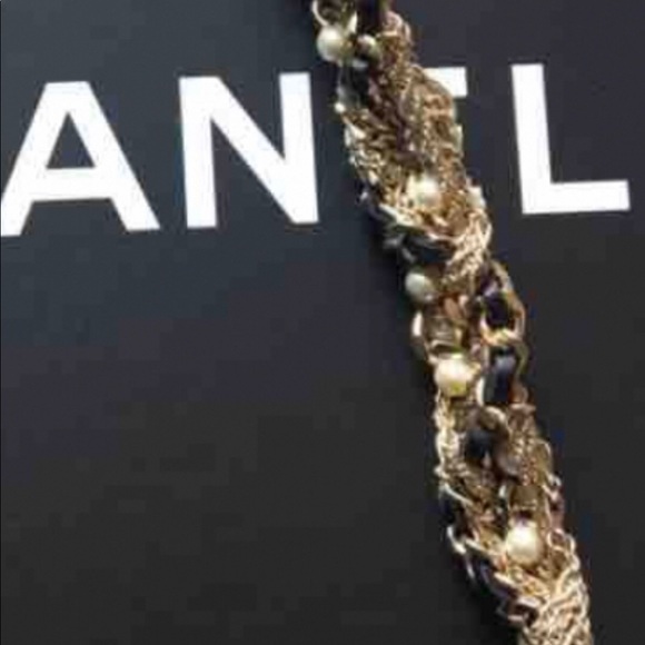 100AUTH CHANEL Pearls Black Calf Reissue Flap Bag - Picture 10 of 11